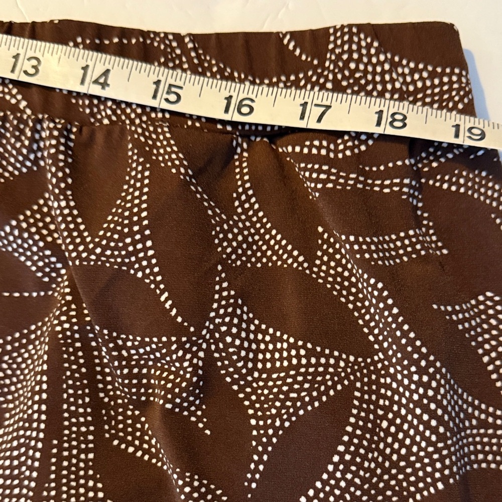 Susan Graver Pants Liquid Knit Brown and White Leaf Patterned Bohemian Ankle 1X - Picture 13 of 14